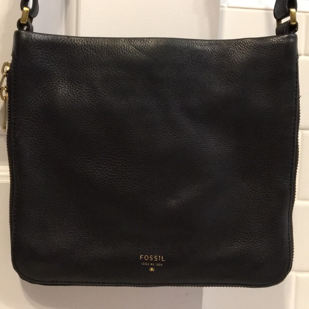 Fossil leather black crossbody bag